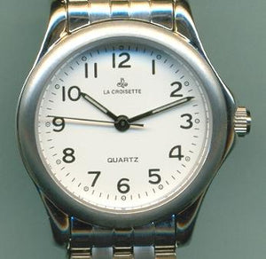1835Q watch